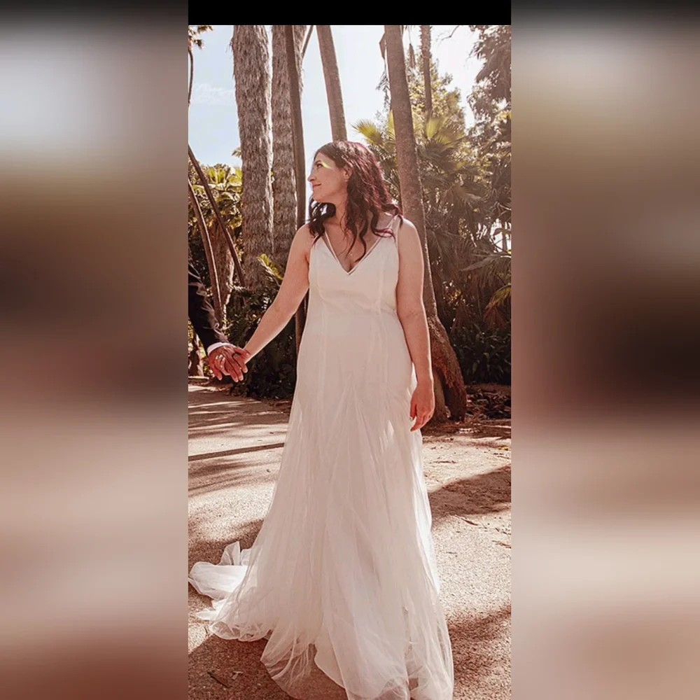 White by Vera Wang Cream Wedding Dress - Picture 4 of 5